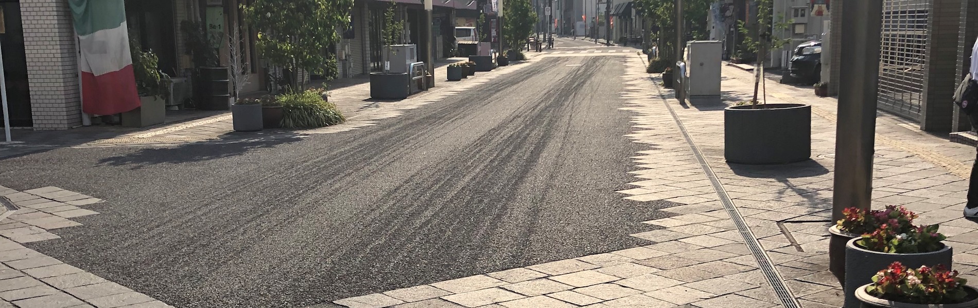 桜町本通り商店街